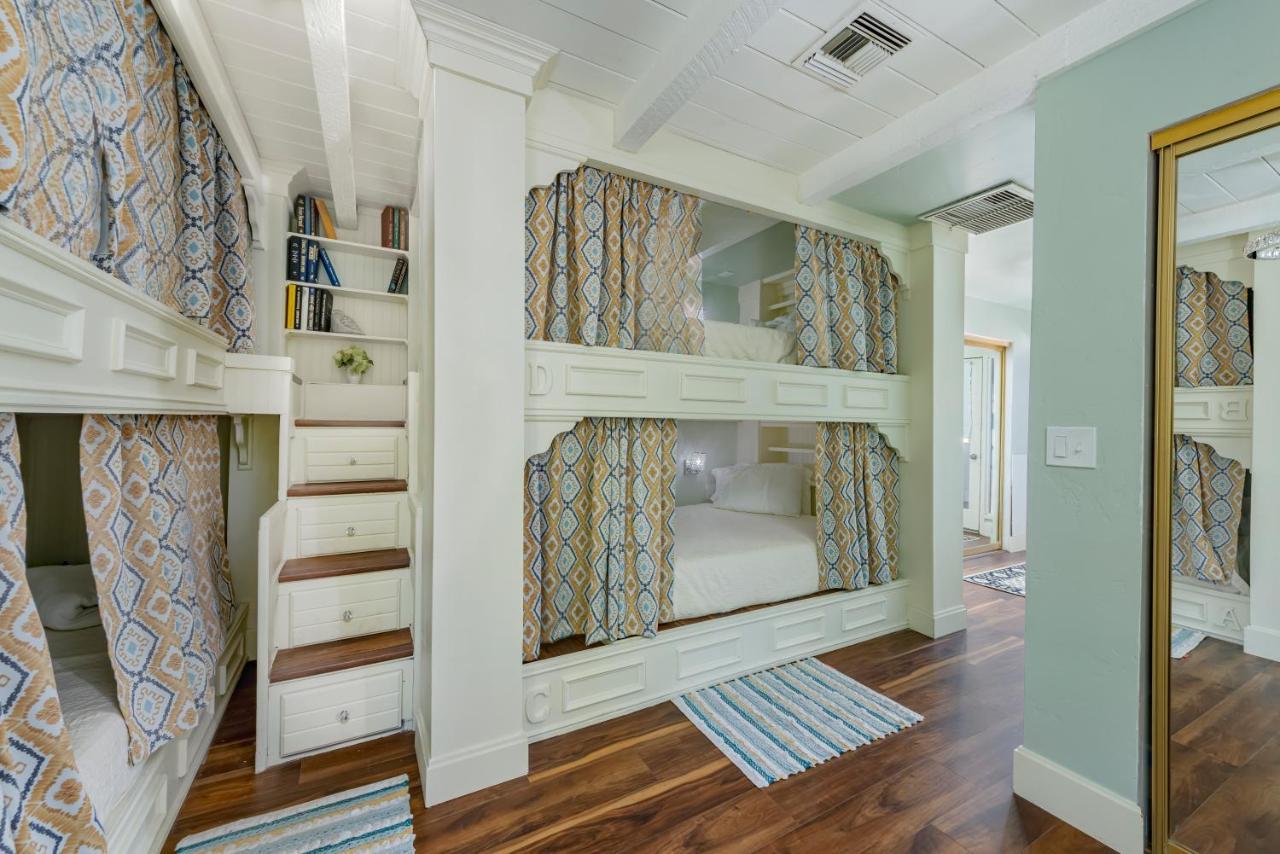 Smart Solution - Individual Private Bed-Pods In Gorgeous Shared Space - Women Only Dorm In Room 5 - Coed House - Full-Sized Mattresses In Individual Pods - With Built-In Private Storage - Gorgeous Shared Room - Affordable Luxury - Sparrow House Phoenix Extérieur photo